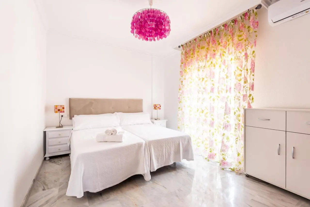 Chalet Marbella Beach I 0*,